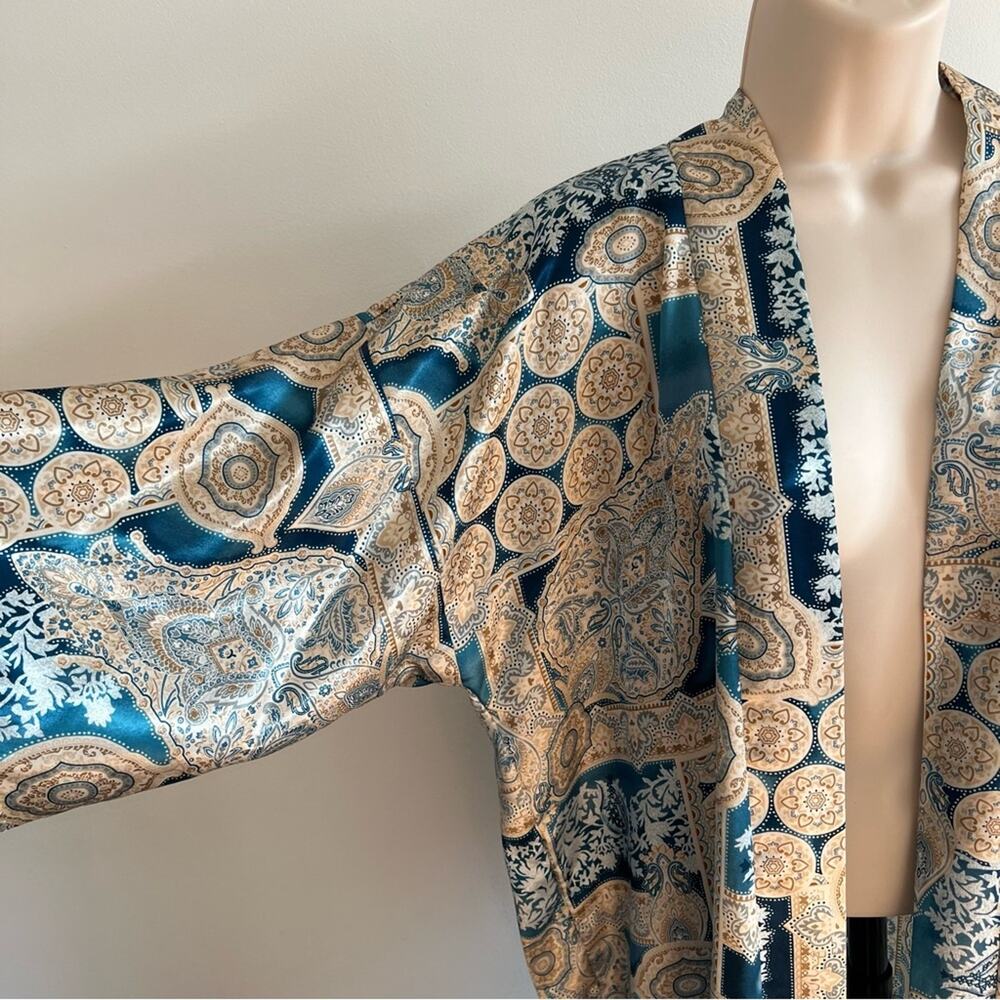 Vintage Satin Robe Inner Most Teal Blue Tan Geometric Mandala Style Pattern - Picture 4 of 7